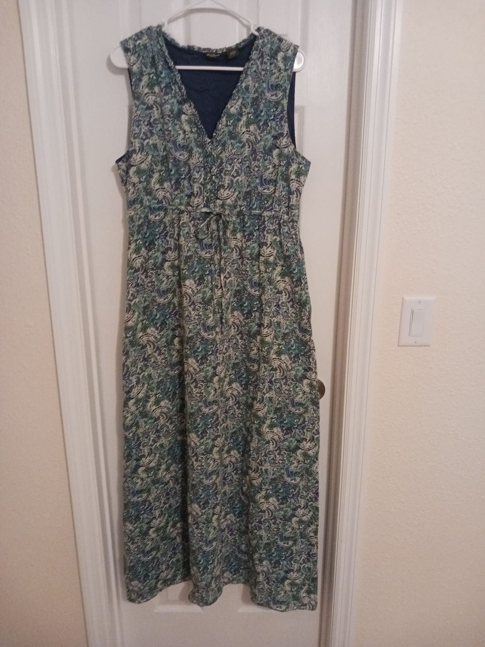 Eddie Bauer Green Lavender White Paisley Maxi Dress Size 14